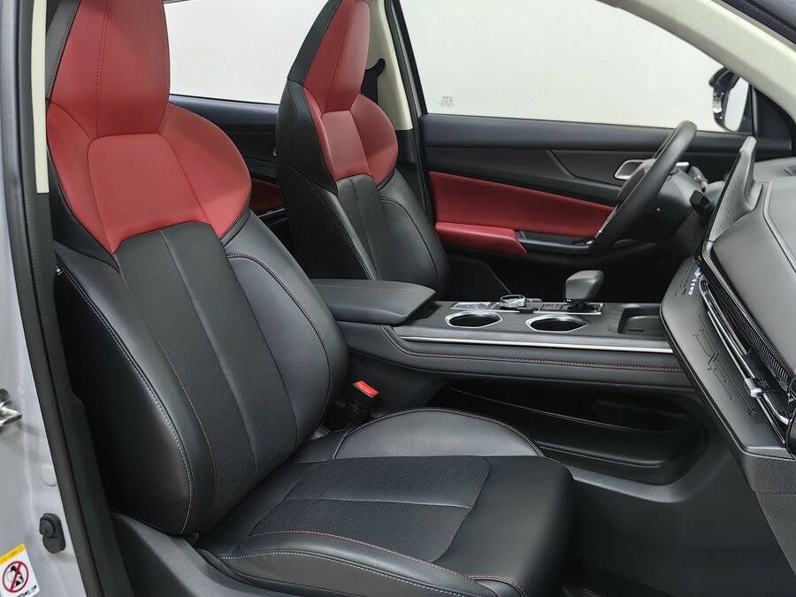 Changan UNI-S (CS55 Plus) с пробегом — 2024 год. Фото: #6