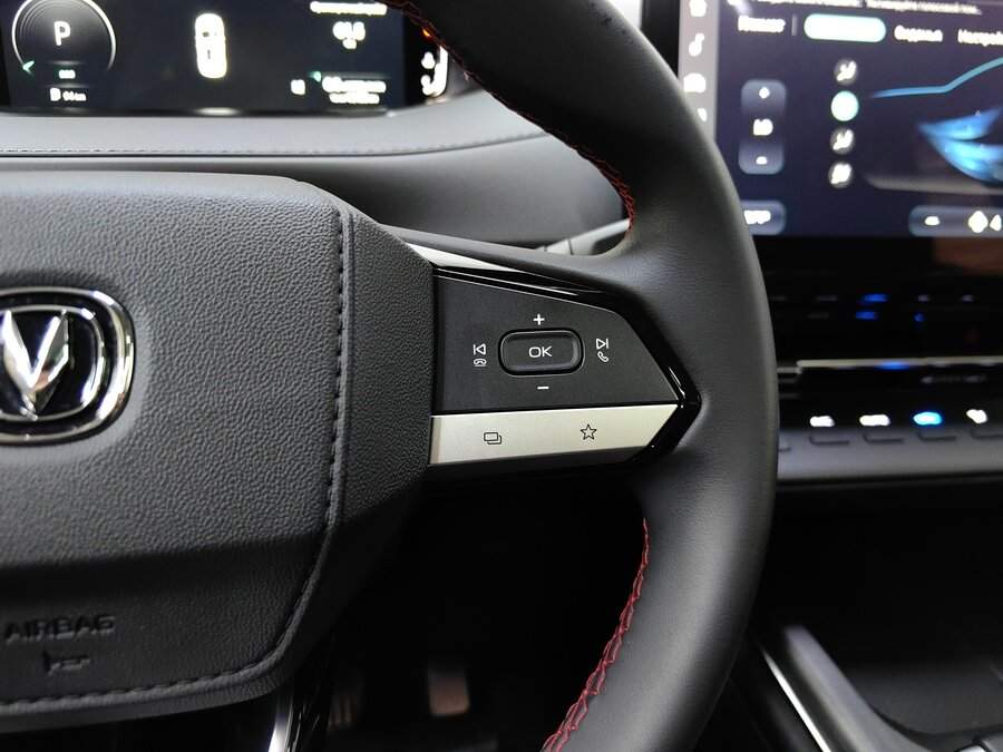 Changan UNI-S (CS55 Plus) с пробегом — 2024 год. Фото: #17