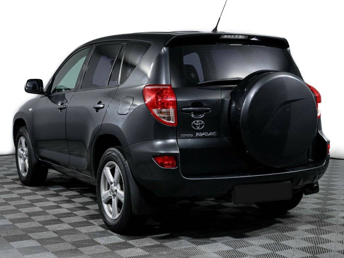 Toyota RAV4 с пробегом — 2007 год. Фото: #6