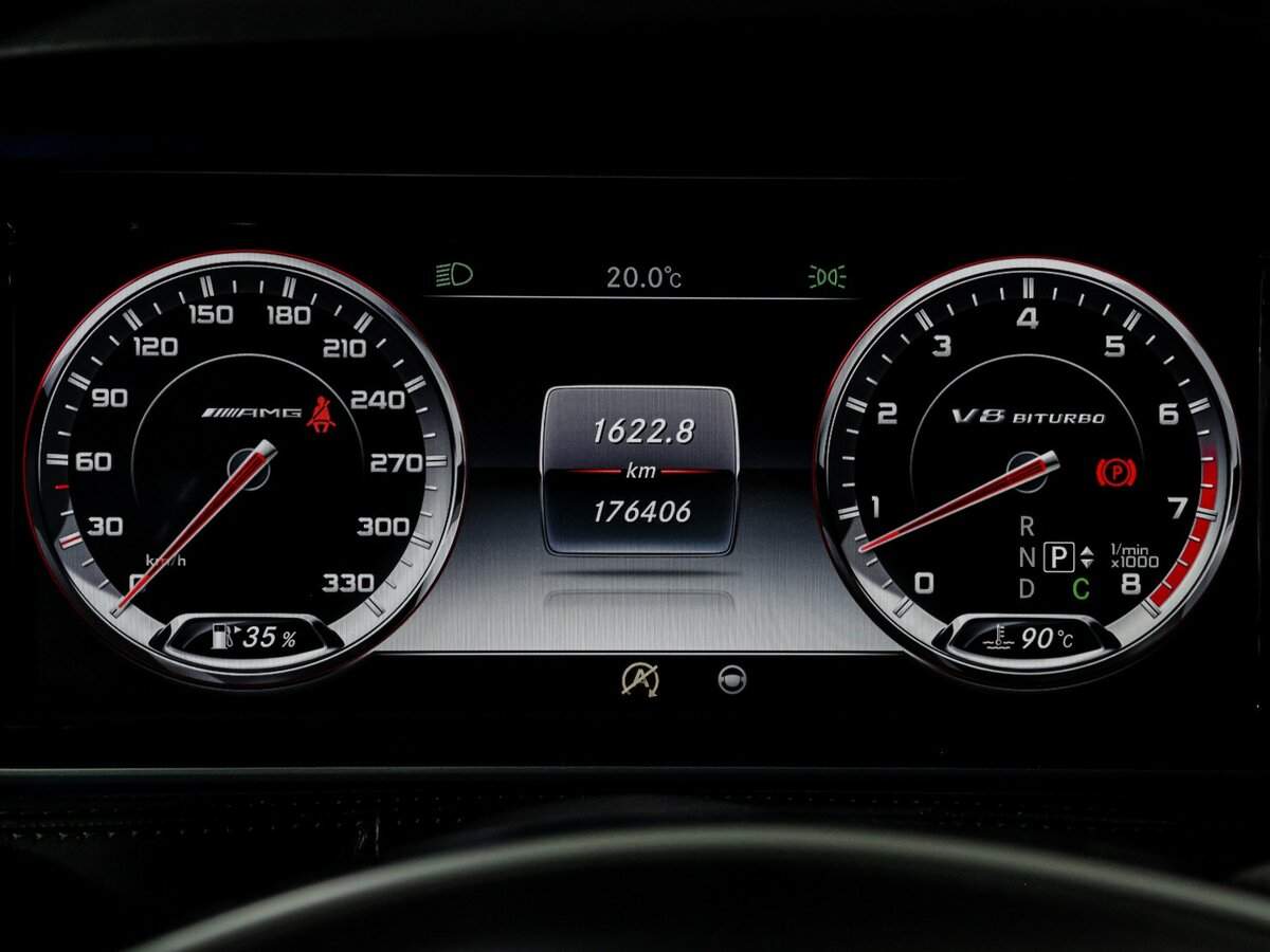 Mercedes-Benz S-Класс AMG с пробегом — 2015 год. Фото: #10