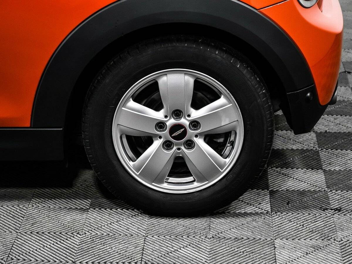 Mini Hatch с пробегом — 2020 год. Фото: #13