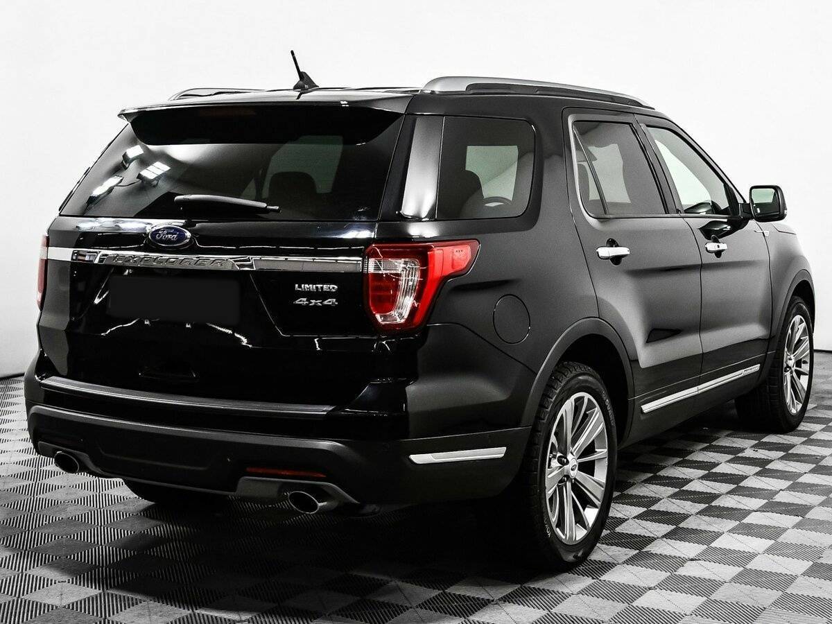 Ford Explorer с пробегом — 2019 год. Фото: #4