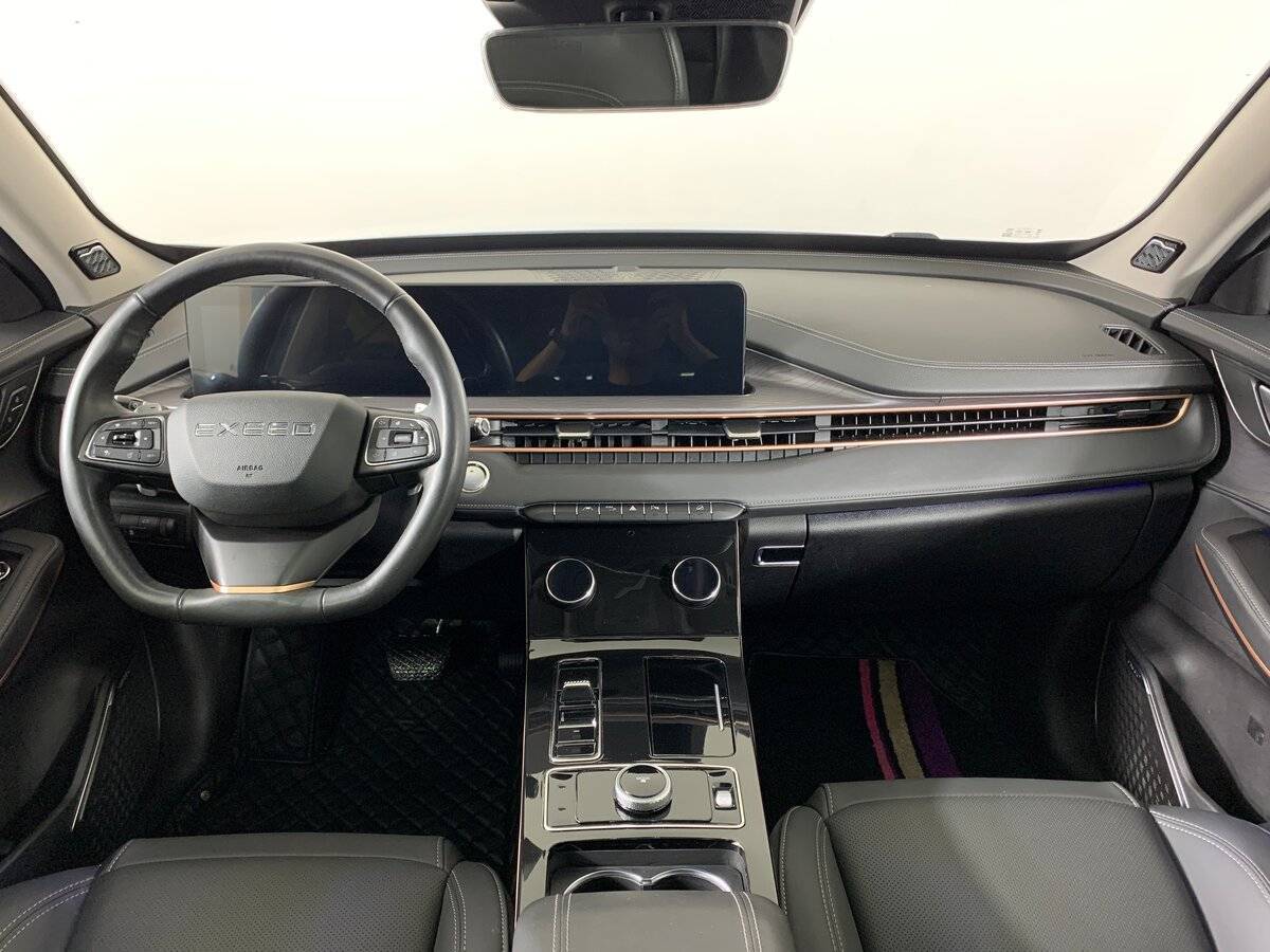 EXEED LX с пробегом — 2022 год. Фото: #11