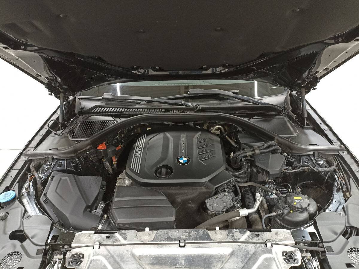 BMW 3 серии с пробегом — 2019 год. Фото: #8