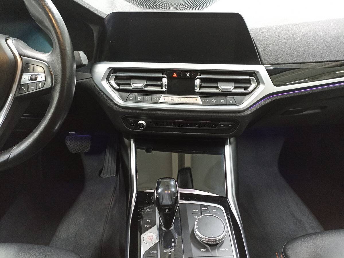 BMW 3 серии с пробегом — 2019 год. Фото: #14
