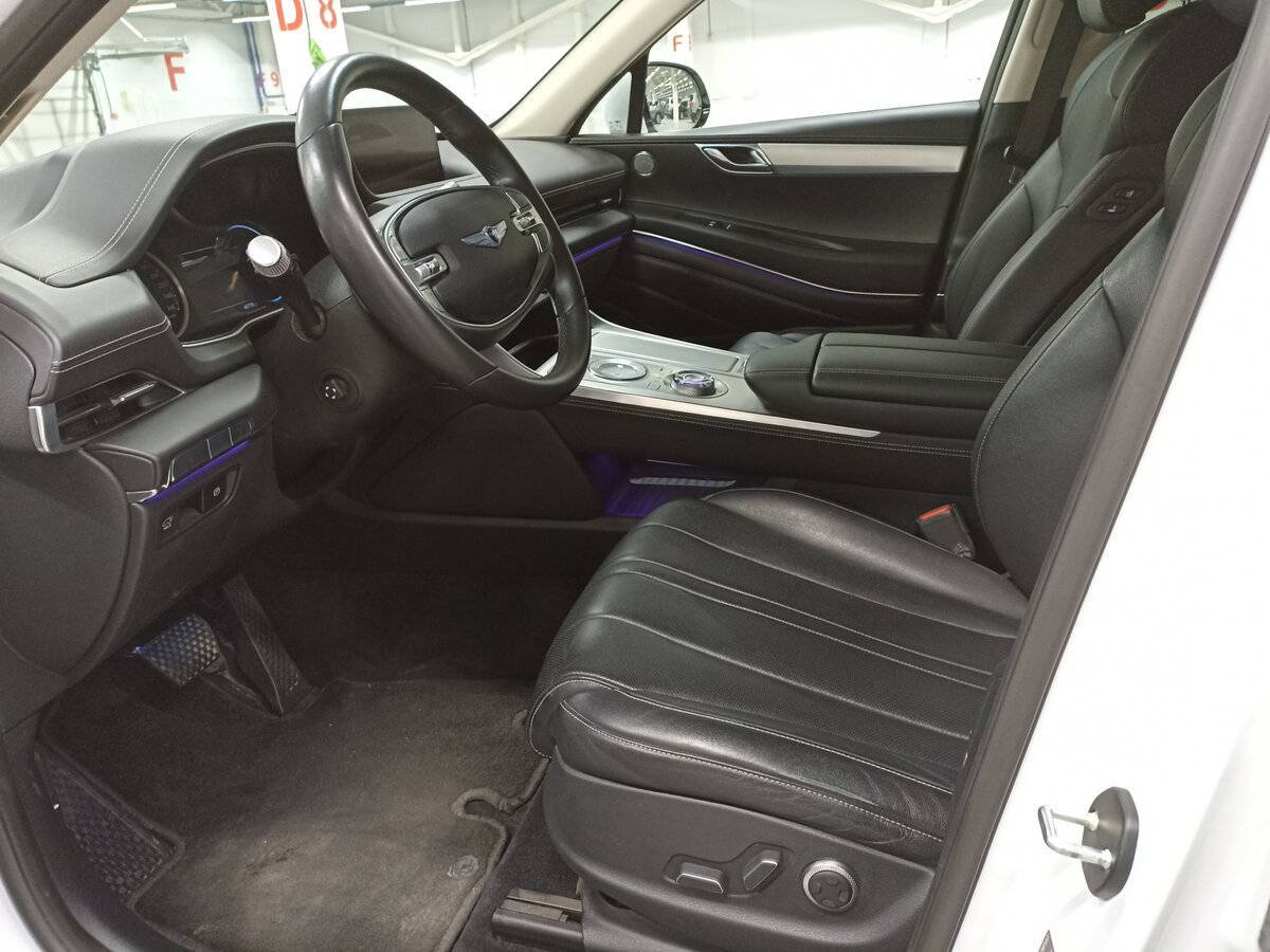 Genesis GV80 с пробегом — 2021 год. Фото: #15