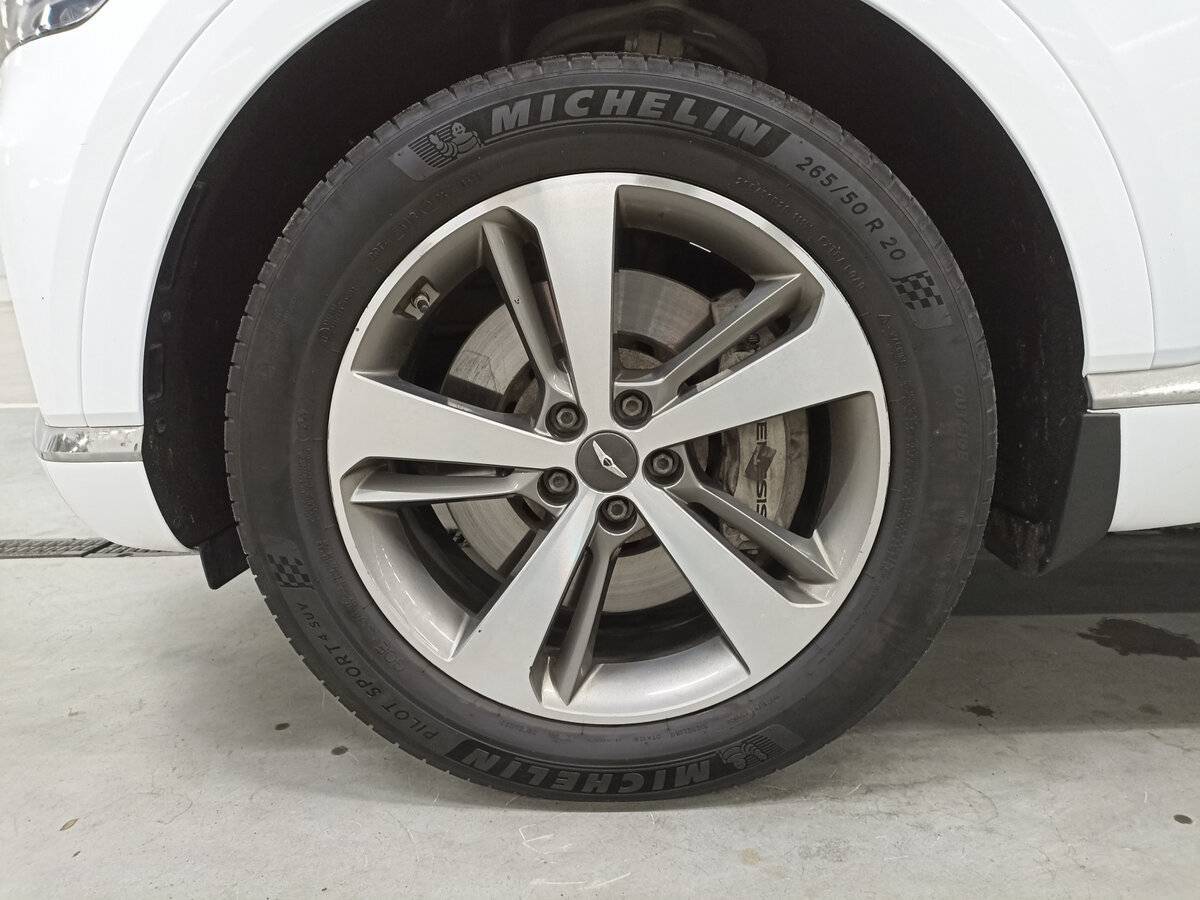 Genesis GV80 с пробегом — 2021 год. Фото: #17