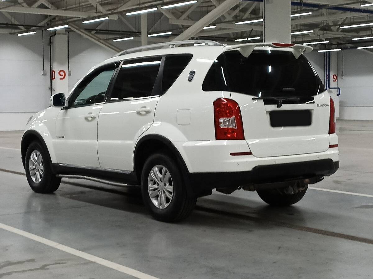 SsangYong Rexton с пробегом — 2013 год. Фото: #6