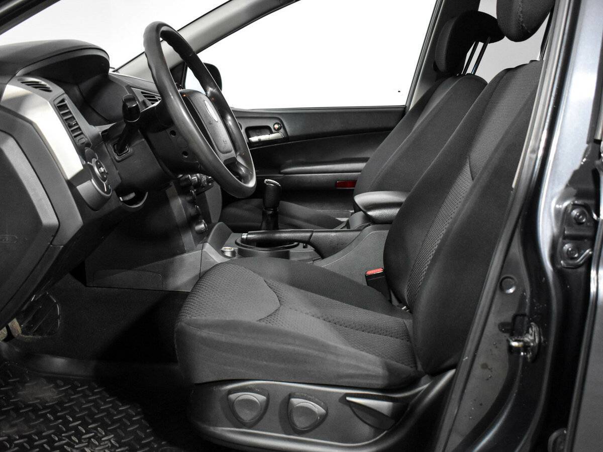 SsangYong Kyron с пробегом — 2010 год. Фото: #9