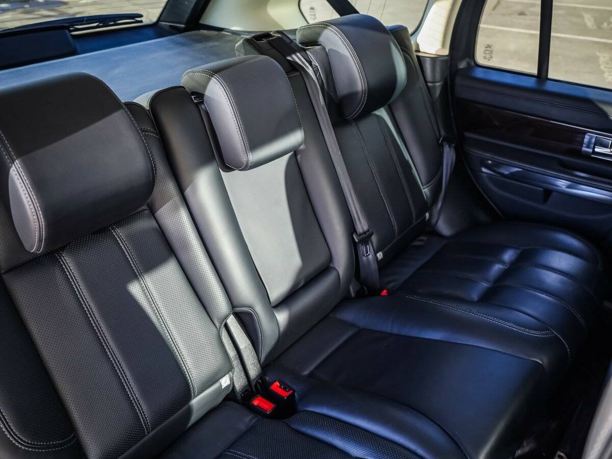 Land Rover Range Rover Sport с пробегом — 2013 год. Фото: #11