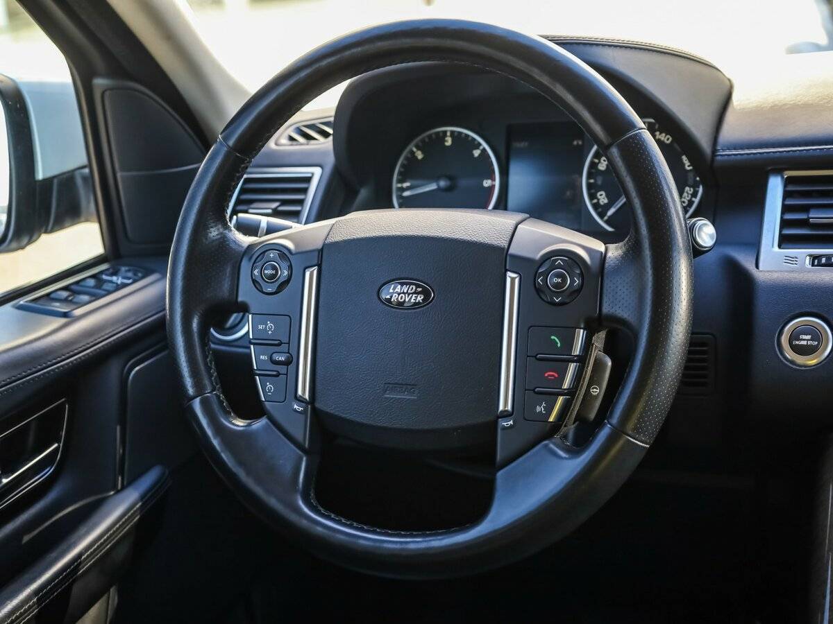 Land Rover Range Rover Sport с пробегом — 2013 год. Фото: #14