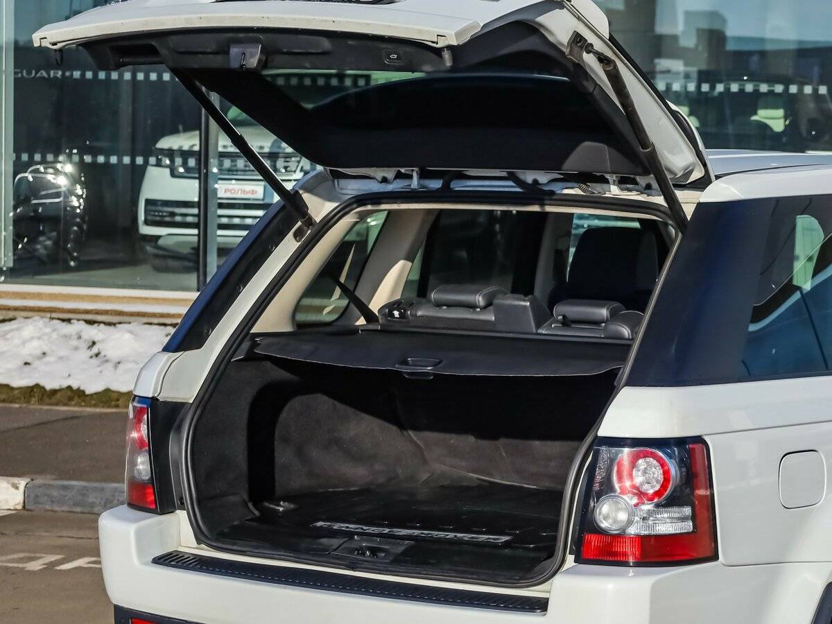 Land Rover Range Rover Sport с пробегом — 2013 год. Фото: #23
