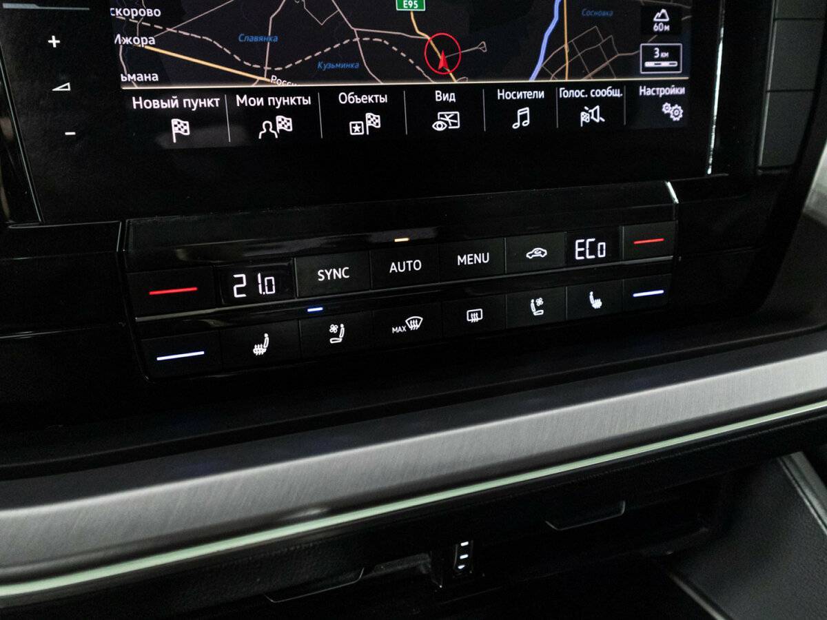 Volkswagen Touareg с пробегом — 2018 год. Фото: #14