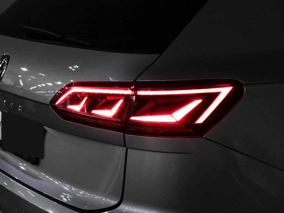 Volkswagen Touareg с пробегом — 2018 год. Фото: #27