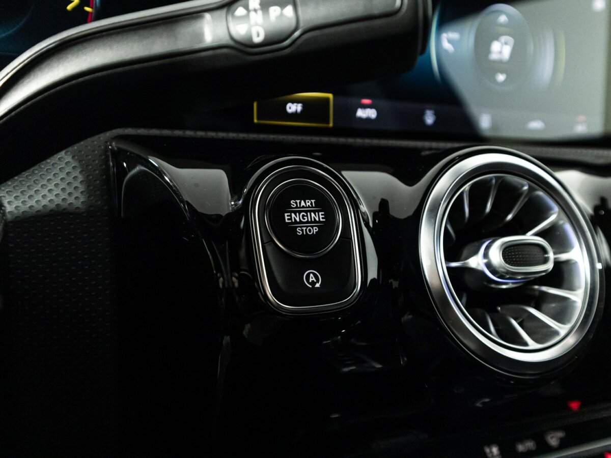 Mercedes-Benz CLA с пробегом — 2019 год. Фото: #21