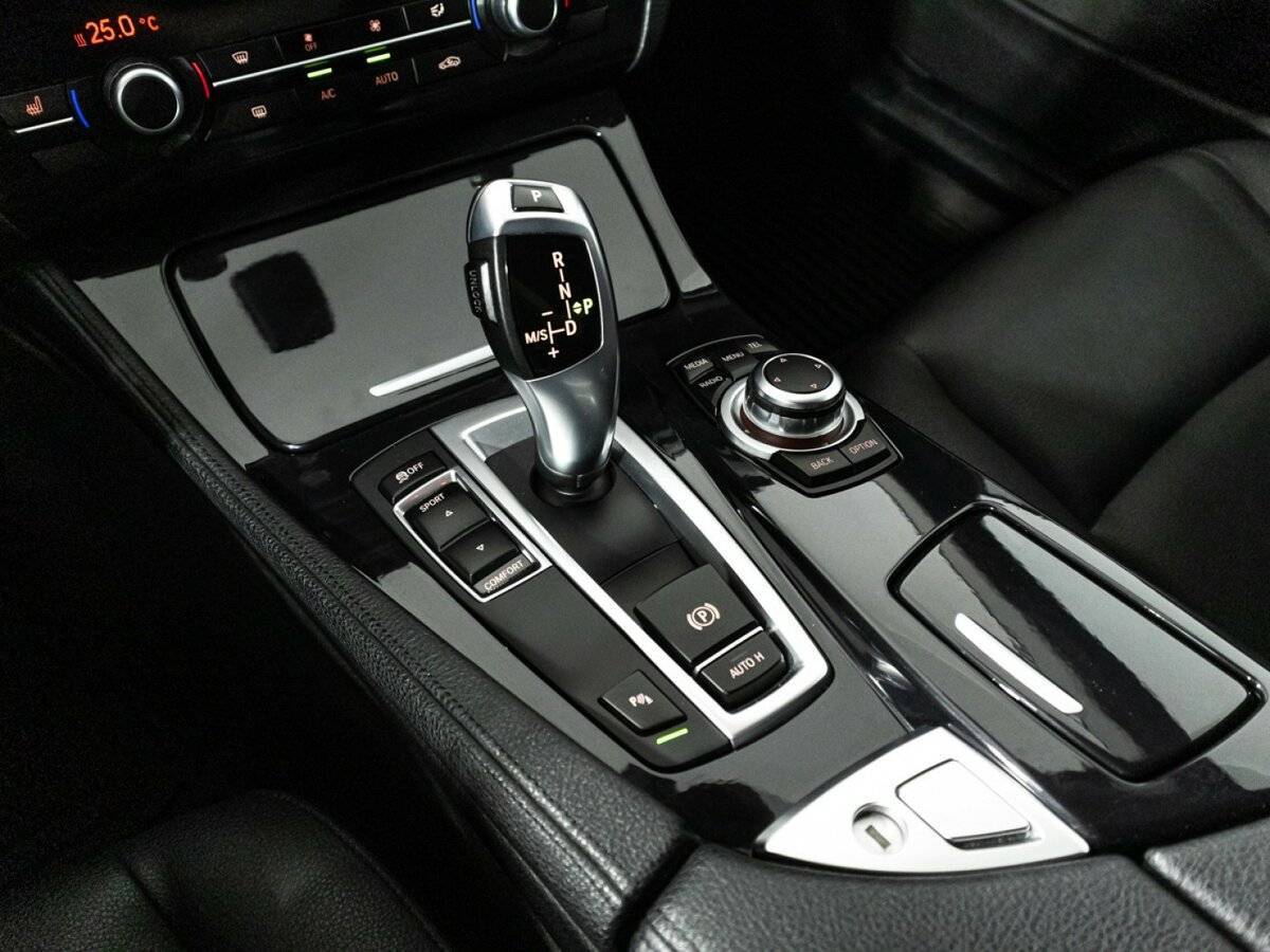 BMW 5 серии с пробегом — 2014 год. Фото: #16