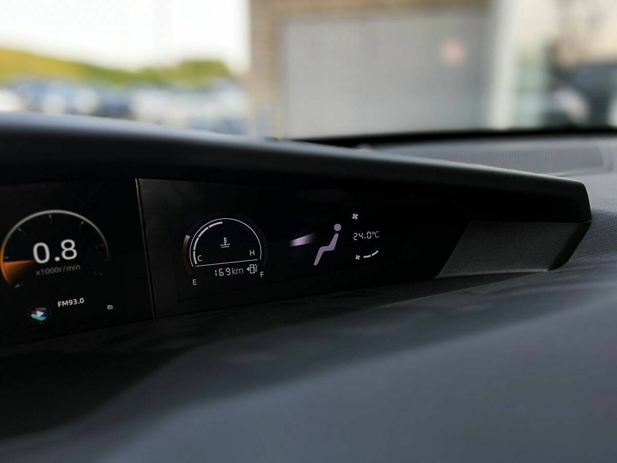 Changan UNI-V с пробегом — 2023 год. Фото: #18