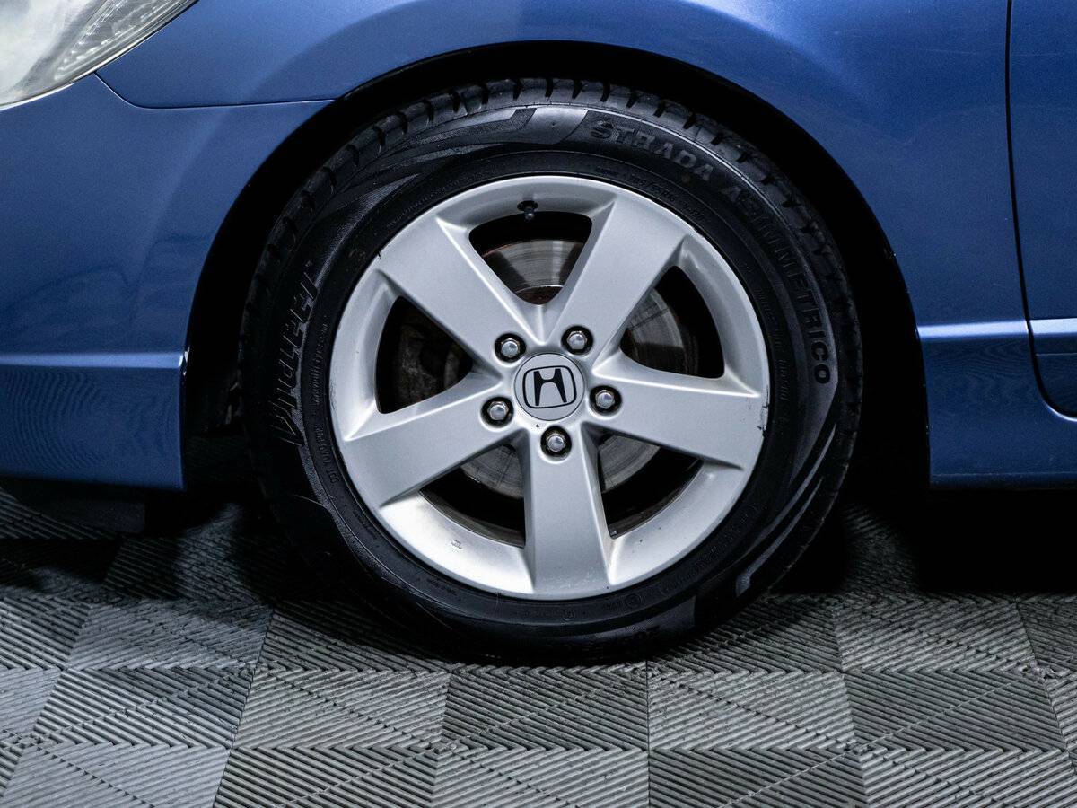 Honda Civic с пробегом — 2009 год. Фото: #14