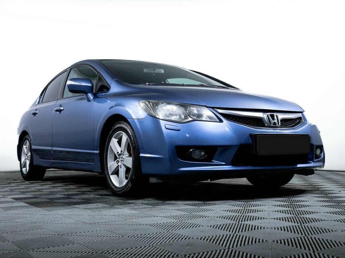 Honda Civic с пробегом — 2009 год. Фото: #16