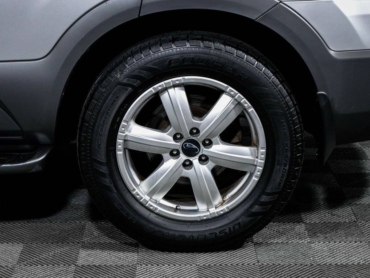 Kia Mohave с пробегом — 2011 год. Фото: #14