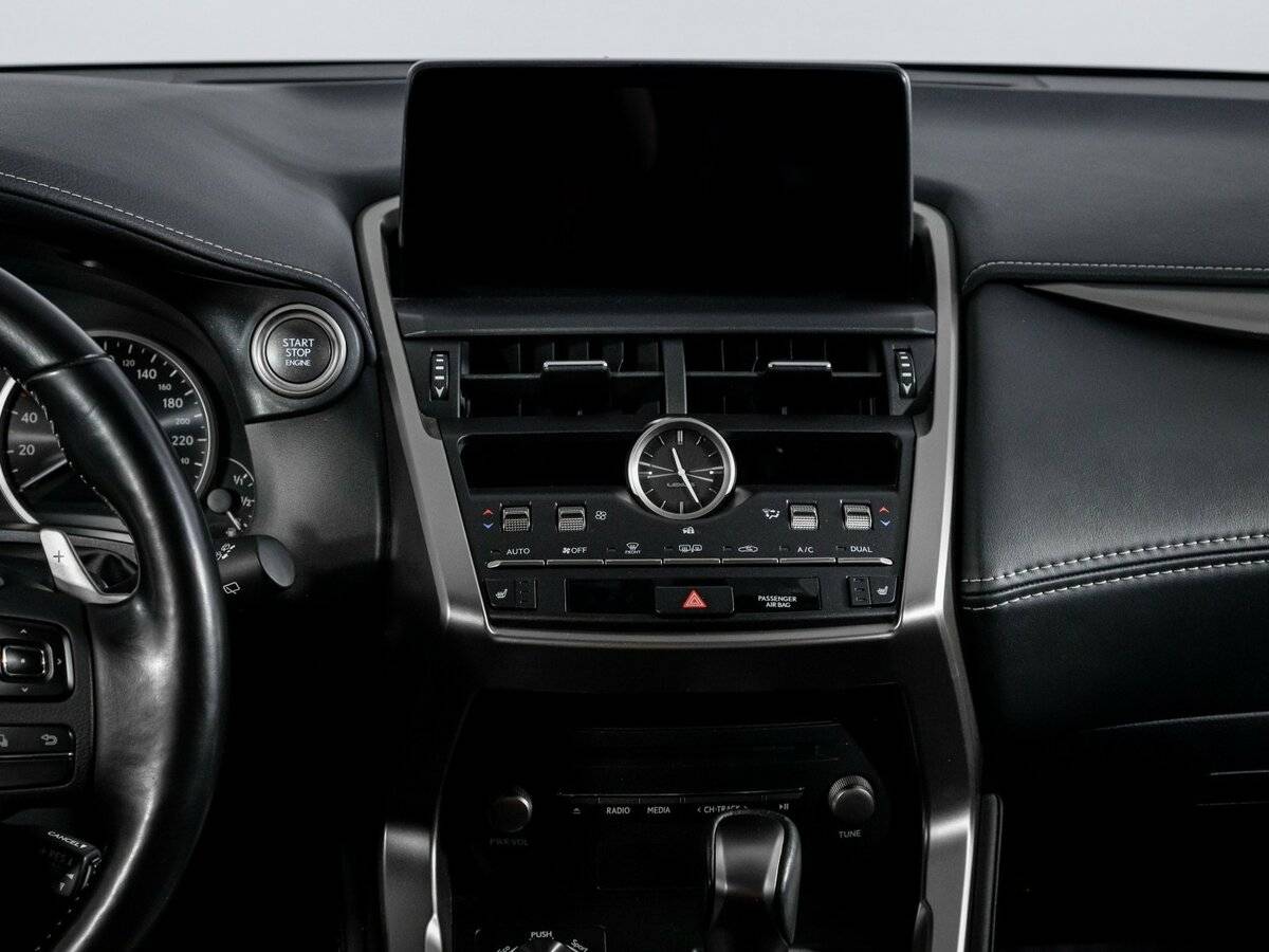 Lexus NX с пробегом — 2019 год. Фото: #11