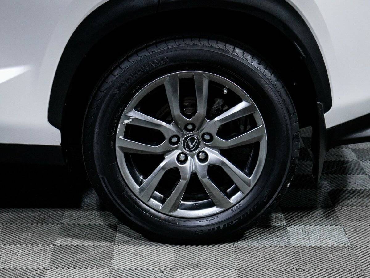 Lexus NX с пробегом — 2019 год. Фото: #13