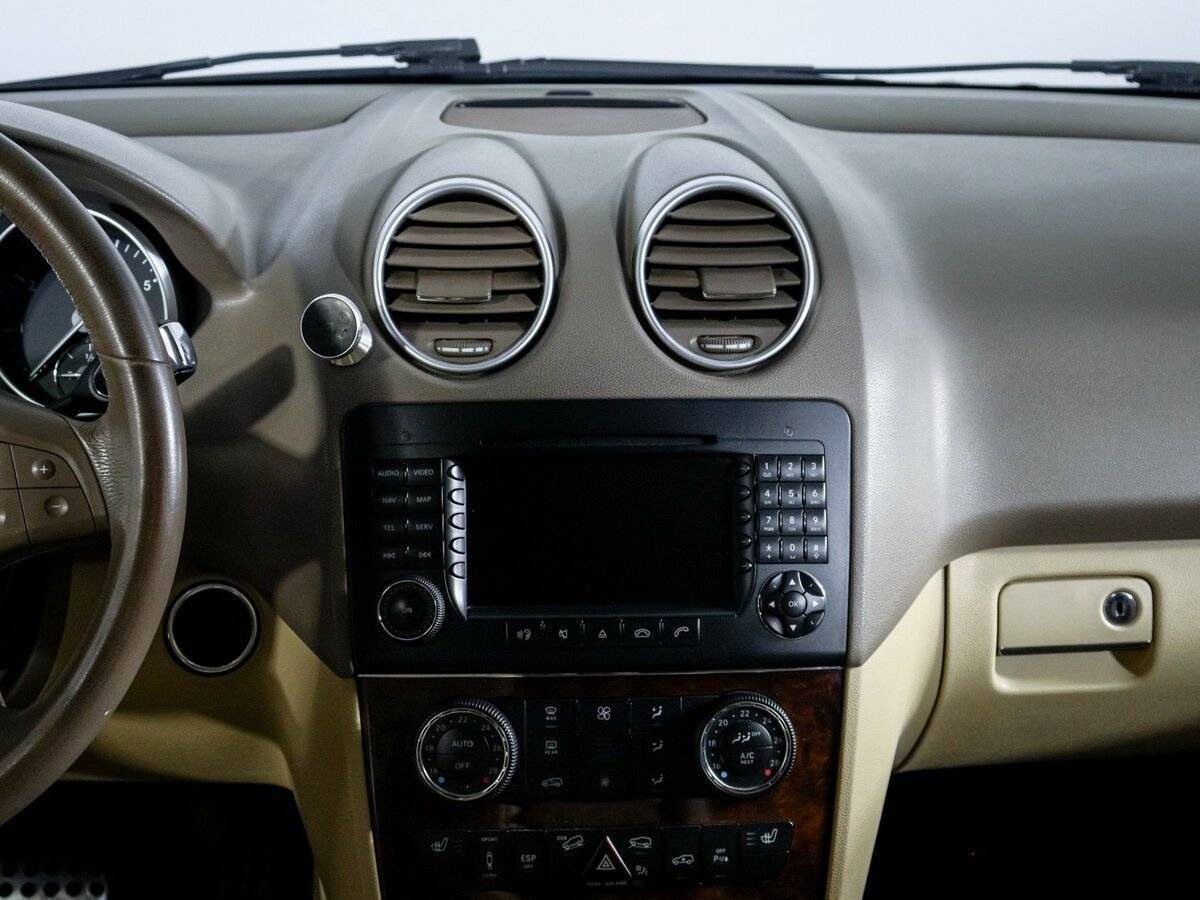 Mercedes-Benz M-Класс с пробегом — 2007 год. Фото: #12