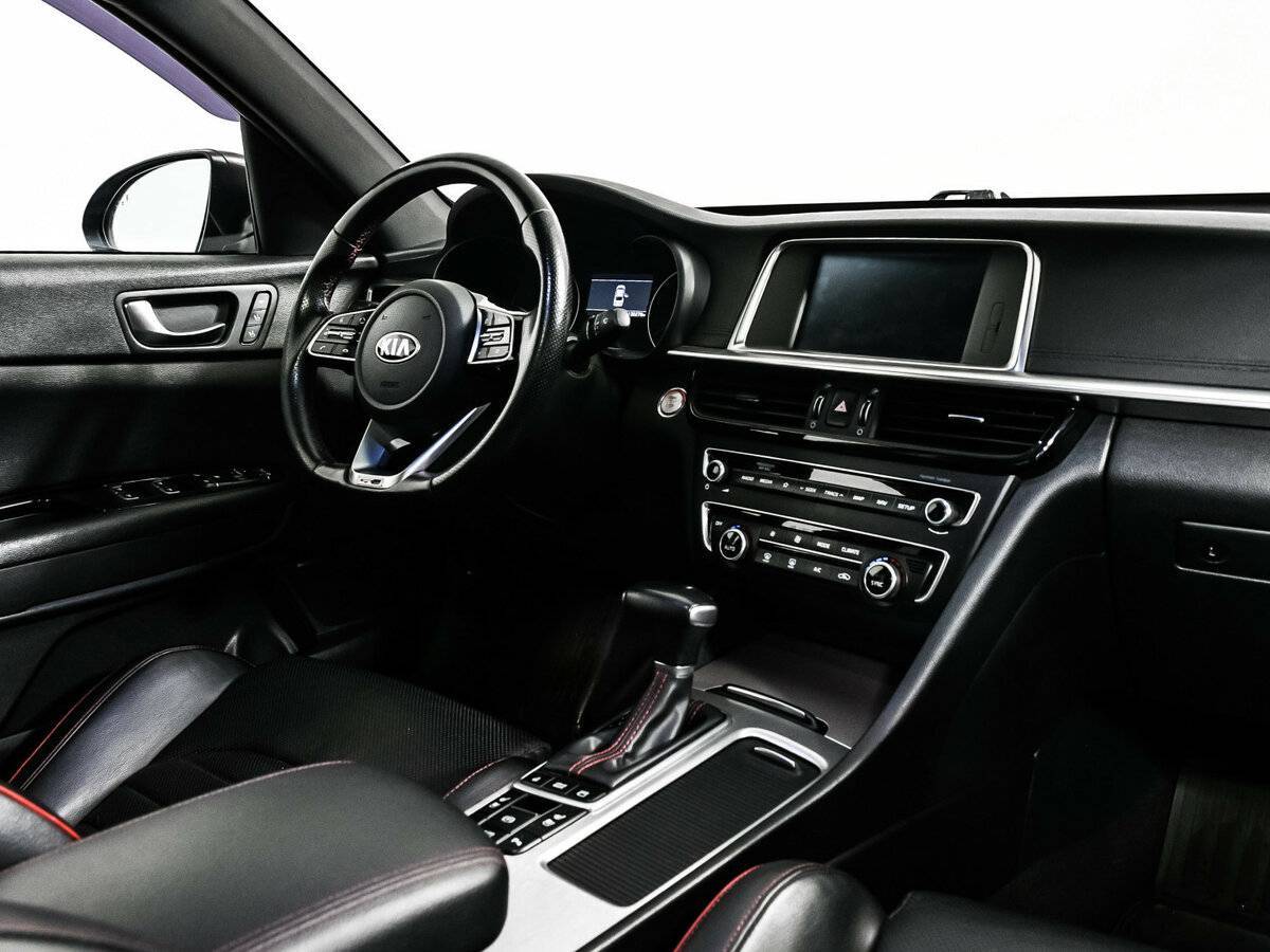 Kia Optima с пробегом — 2018 год. Фото: #8