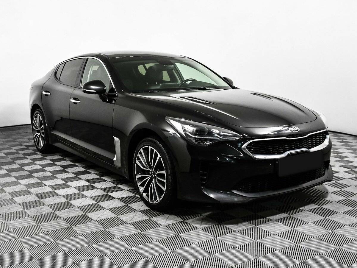 Kia Stinger с пробегом — 2018 год. Фото: #2