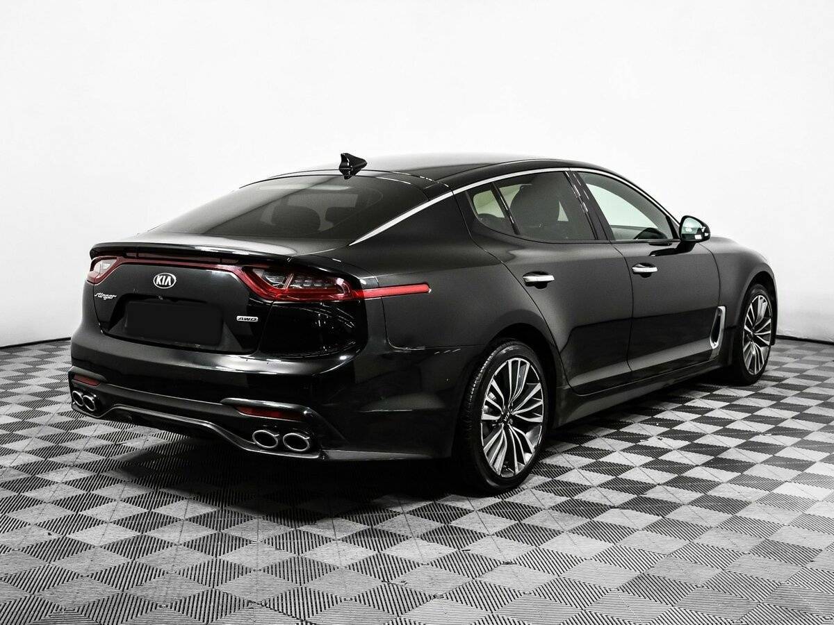 Kia Stinger с пробегом — 2018 год. Фото: #4