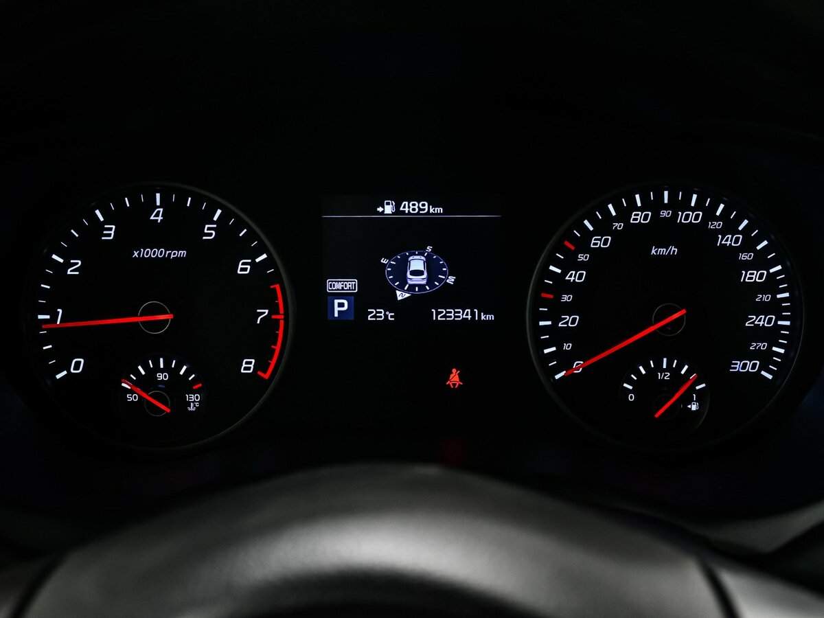 Kia Stinger с пробегом — 2018 год. Фото: #9