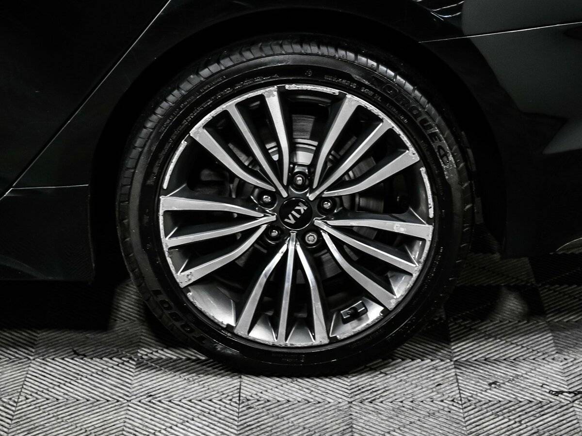 Kia Stinger с пробегом — 2018 год. Фото: #13