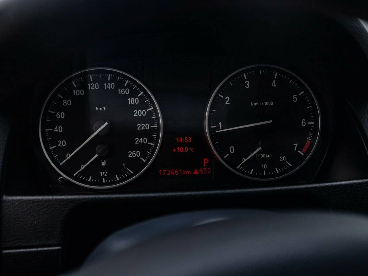 BMW X1 с пробегом — 2012 год. Фото: #14