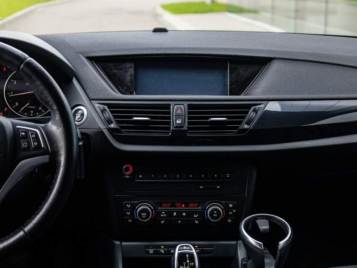 BMW X1 с пробегом — 2012 год. Фото: #16