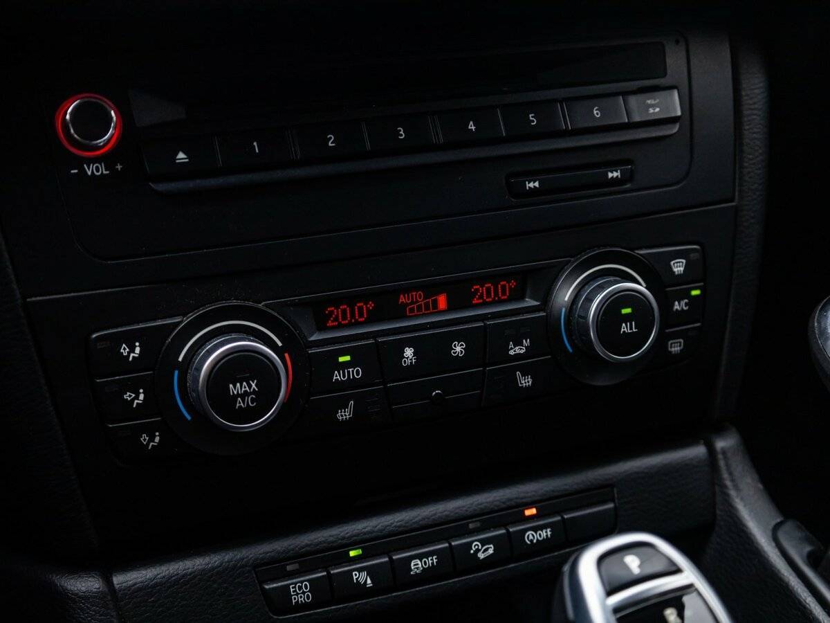 BMW X1 с пробегом — 2012 год. Фото: #17