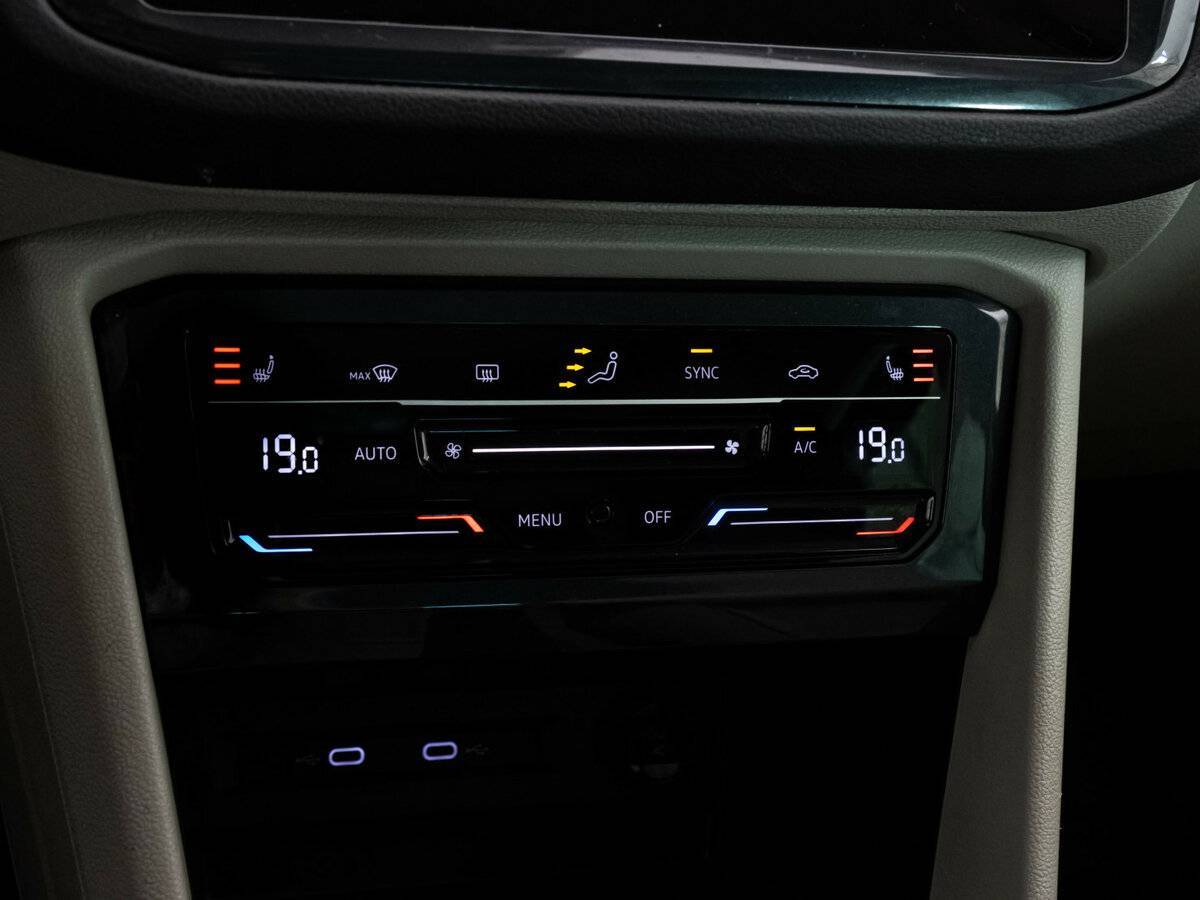 Volkswagen Tiguan с пробегом — 2020 год. Фото: #10