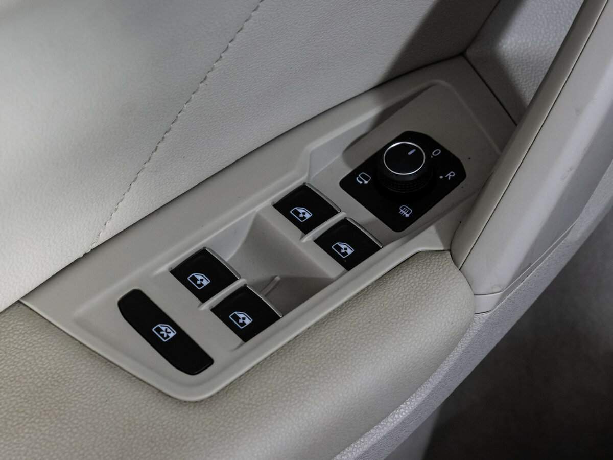 Volkswagen Tiguan с пробегом — 2020 год. Фото: #13