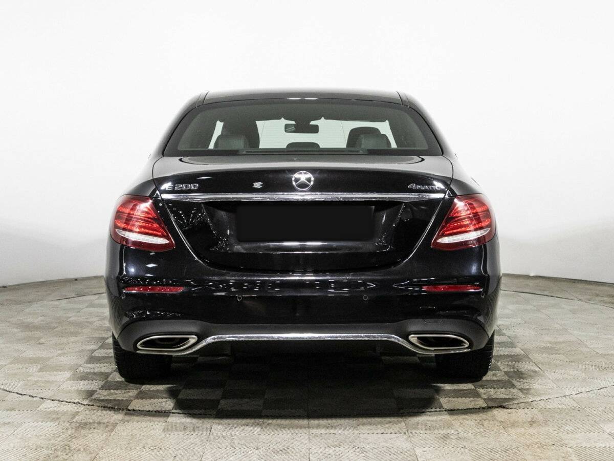 Mercedes-Benz E-Класс с пробегом — 2019 год. Фото: #5