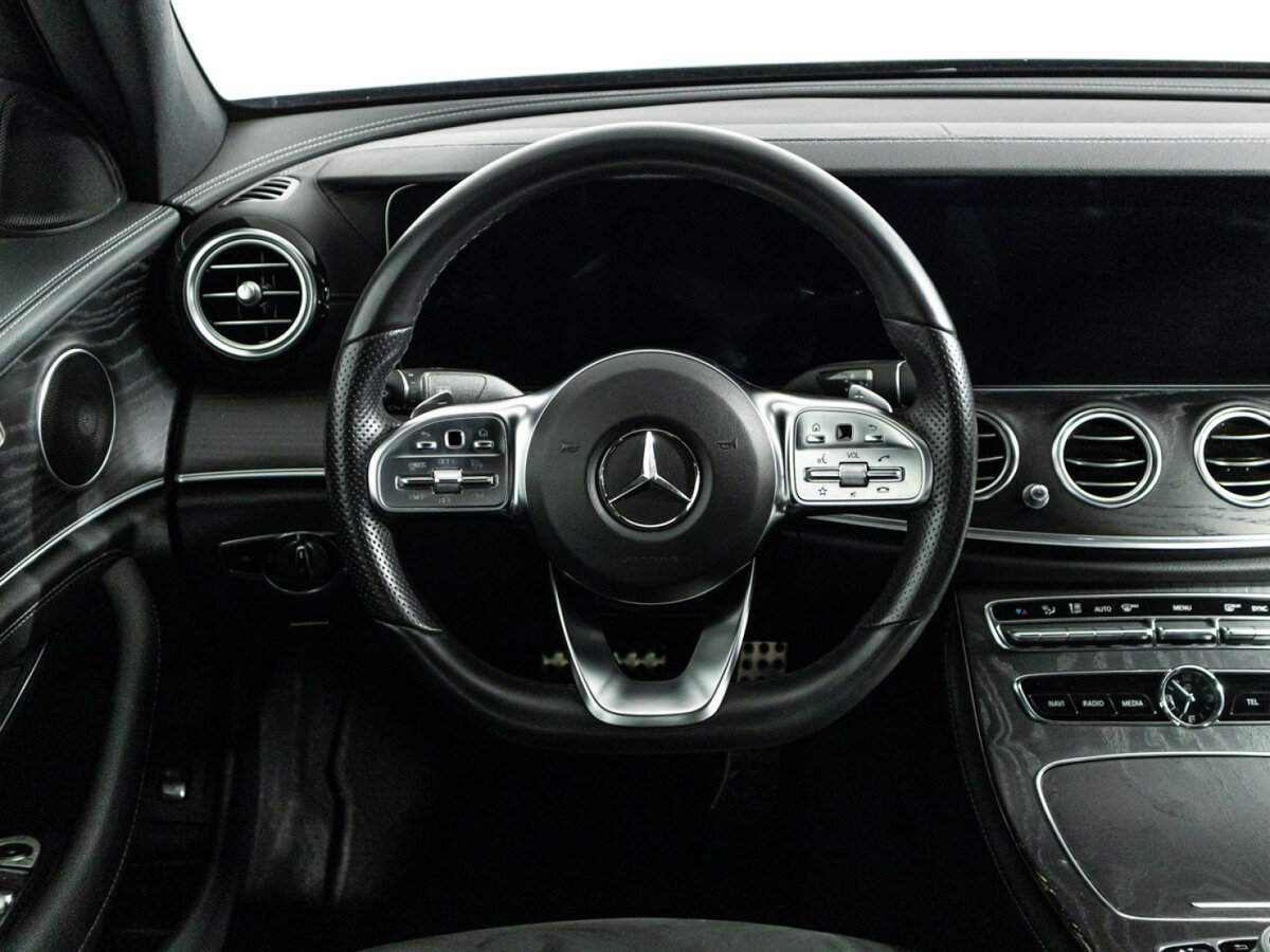 Mercedes-Benz E-Класс с пробегом — 2019 год. Фото: #17