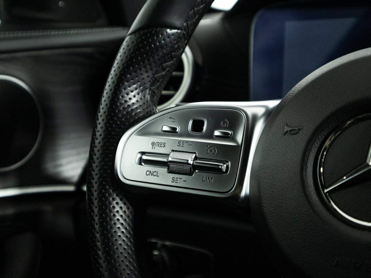 Mercedes-Benz E-Класс с пробегом — 2019 год. Фото: #18