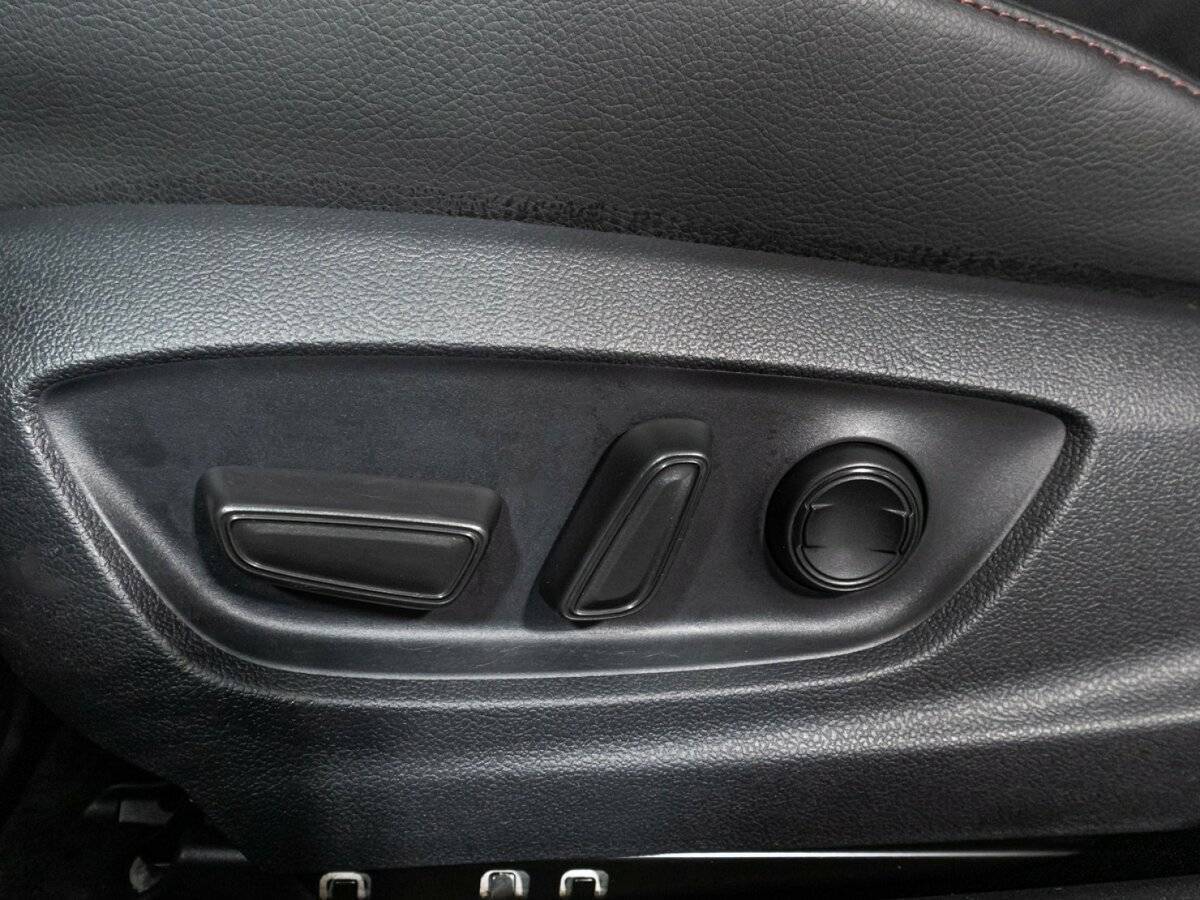 Toyota Camry с пробегом — 2021 год. Фото: #15