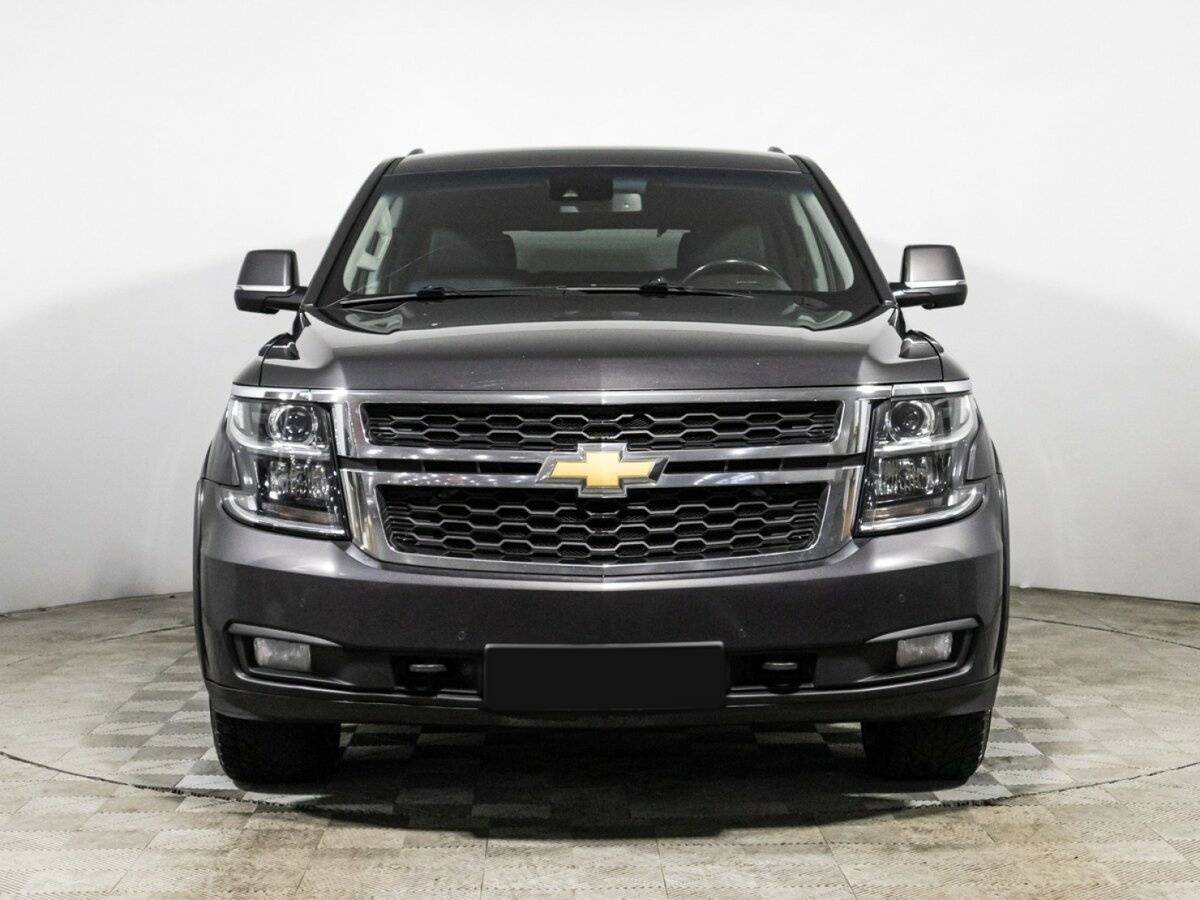Chevrolet Tahoe с пробегом — 2016 год. Фото: #1