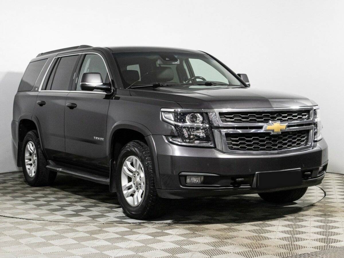 Chevrolet Tahoe с пробегом — 2016 год. Фото: #2