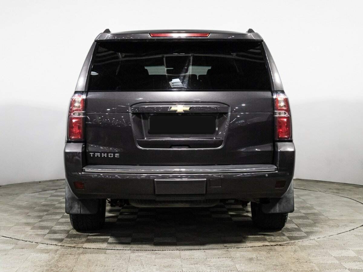 Chevrolet Tahoe с пробегом — 2016 год. Фото: #4