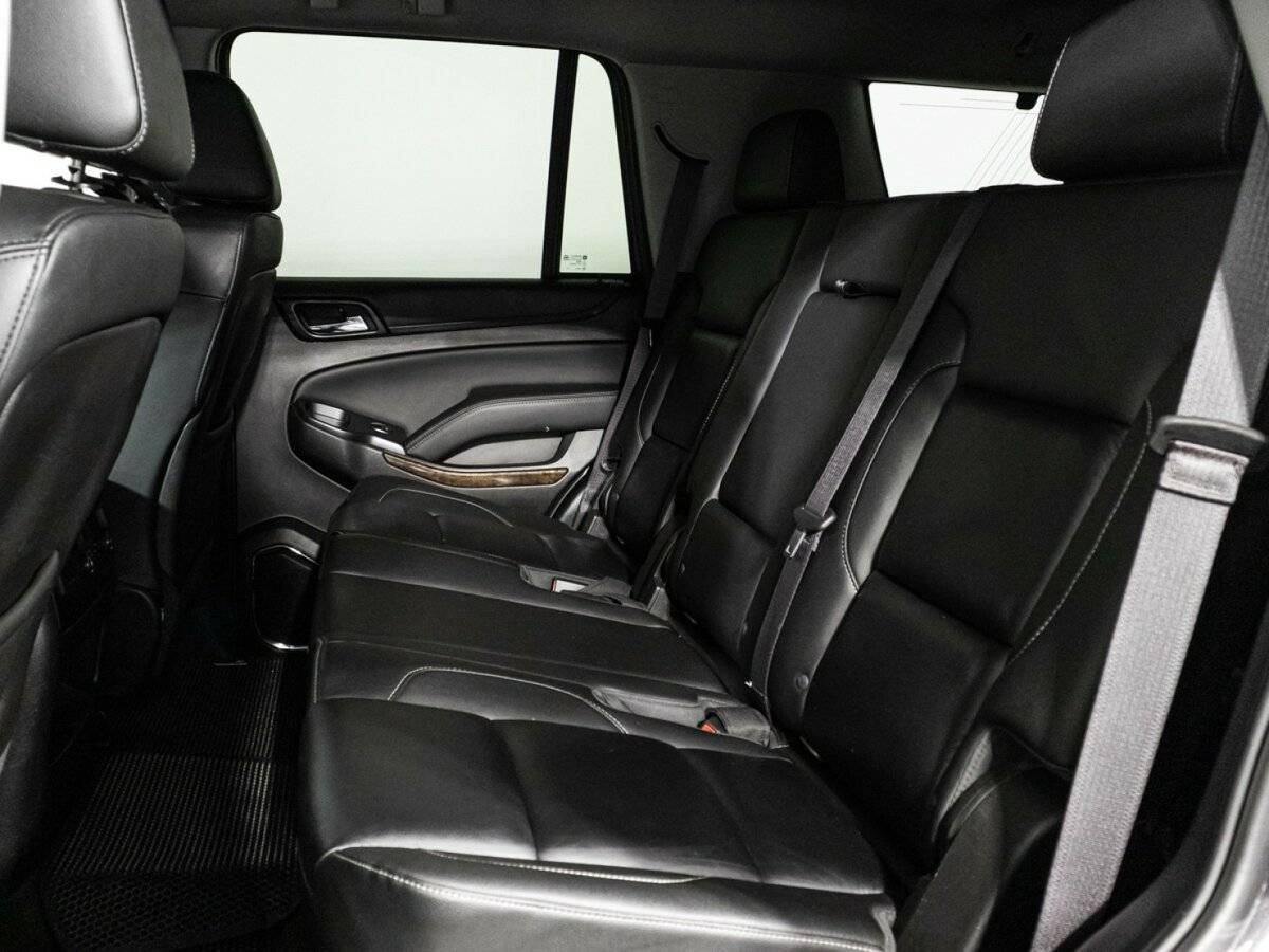 Chevrolet Tahoe с пробегом — 2016 год. Фото: #7