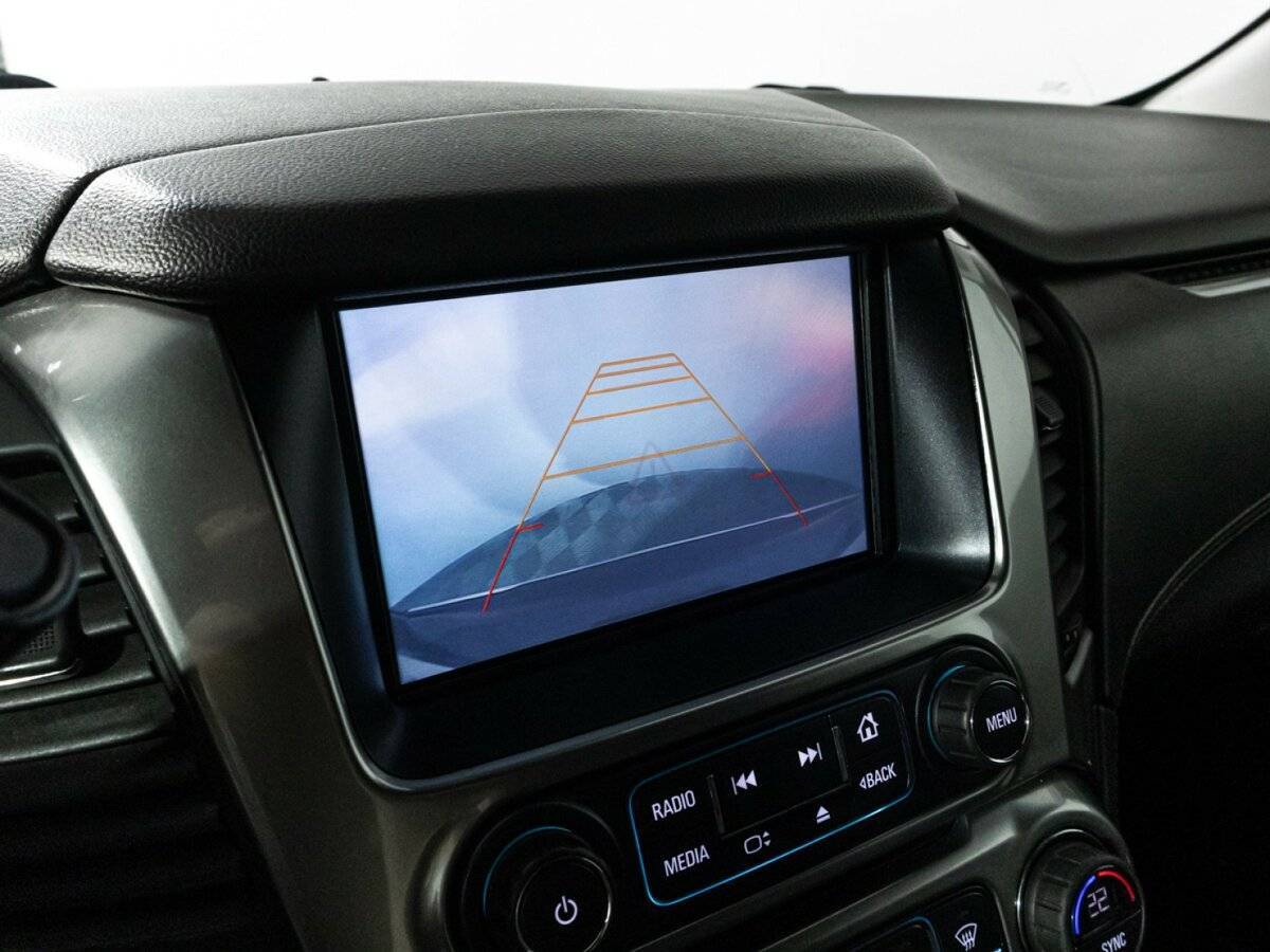 Chevrolet Tahoe с пробегом — 2016 год. Фото: #15