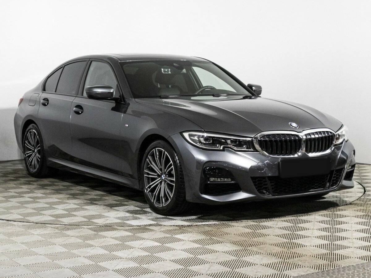BMW 3 серии с пробегом — 2021 год. Фото: #2