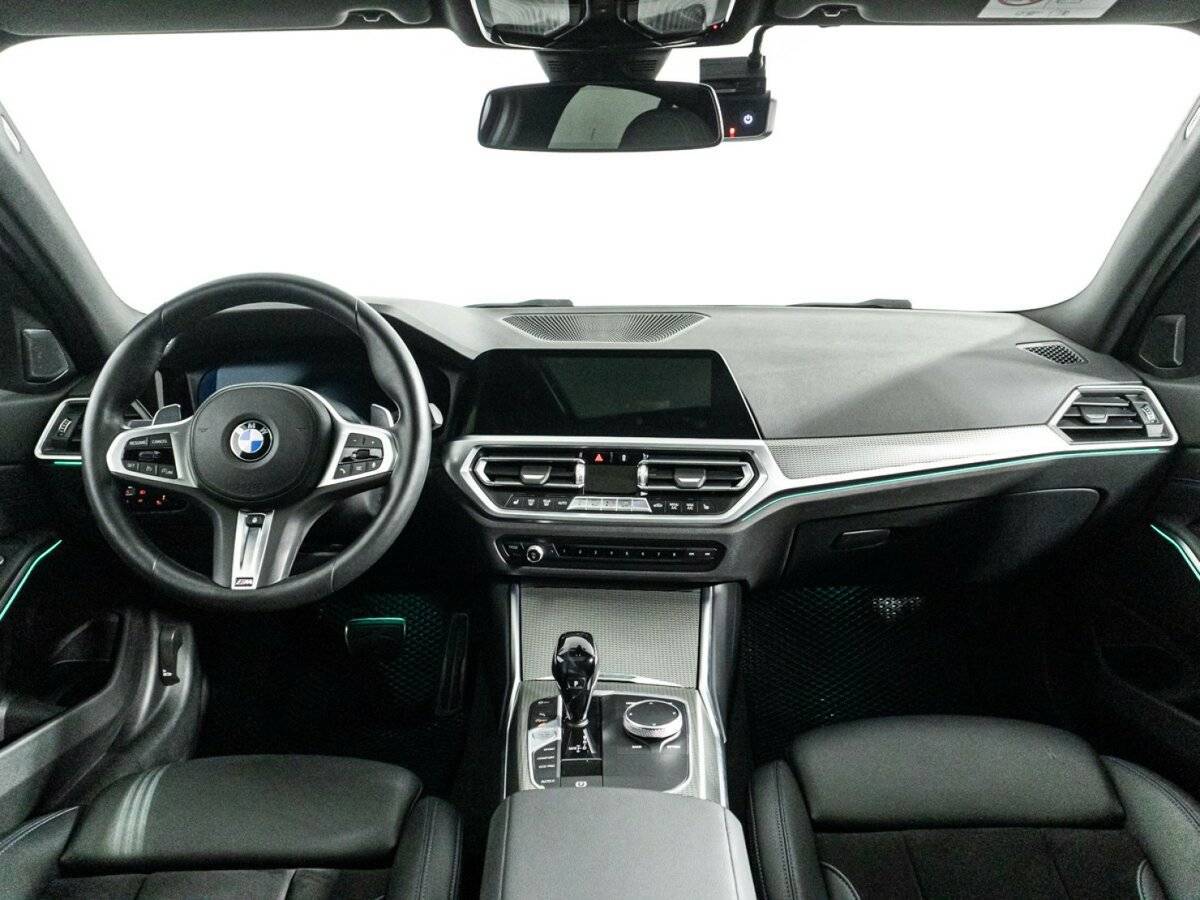 BMW 3 серии с пробегом — 2021 год. Фото: #12