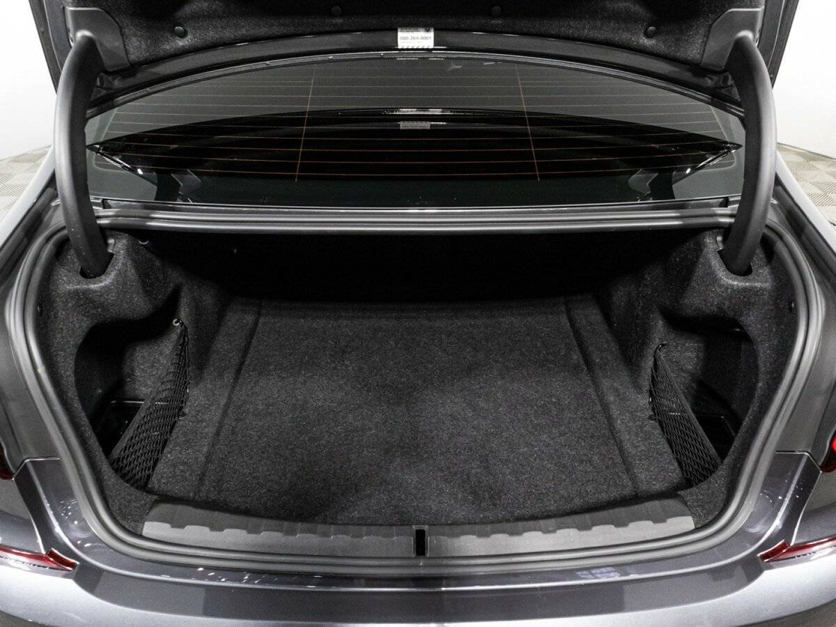 BMW 3 серии с пробегом — 2021 год. Фото: #14