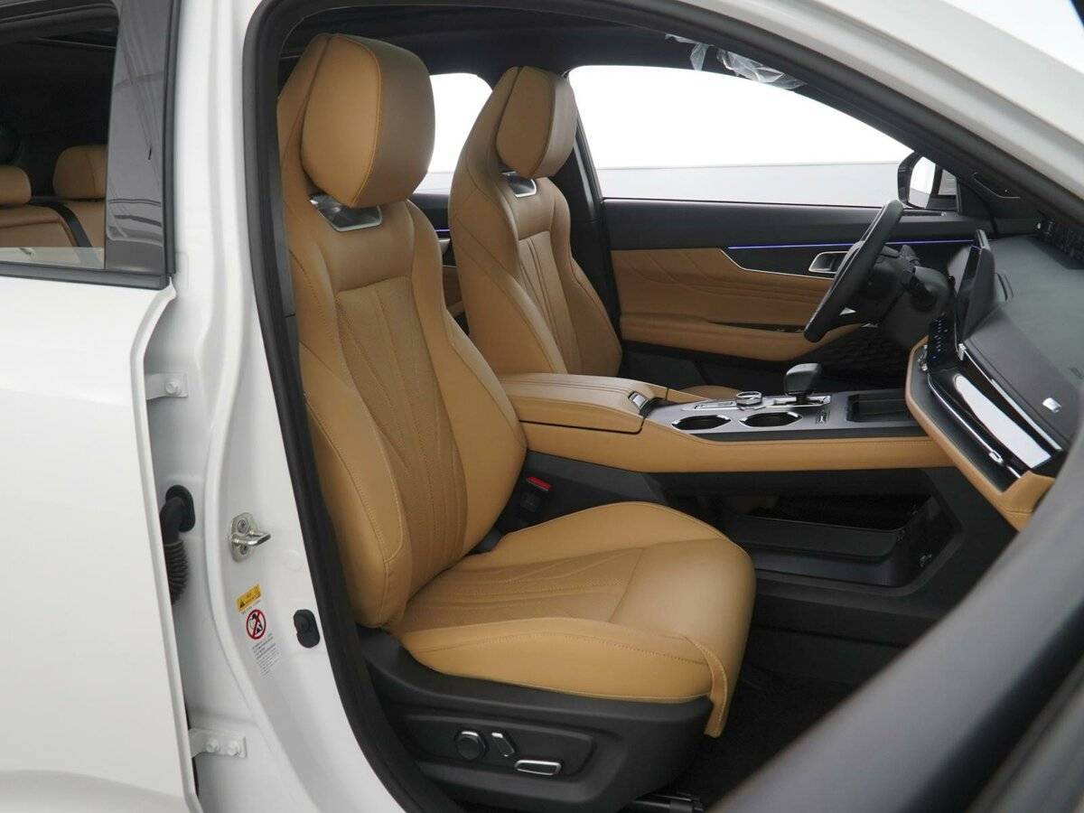 Changan UNI-K с пробегом — 2023 год. Фото: #7